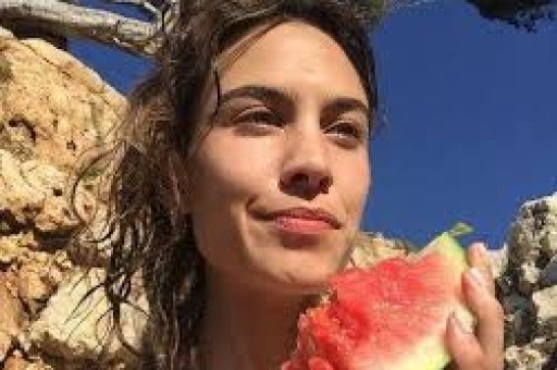 网红羊奶皂涉嫌虚假宣传周兆成：法律绝不纵容“挂羊头卖香精”